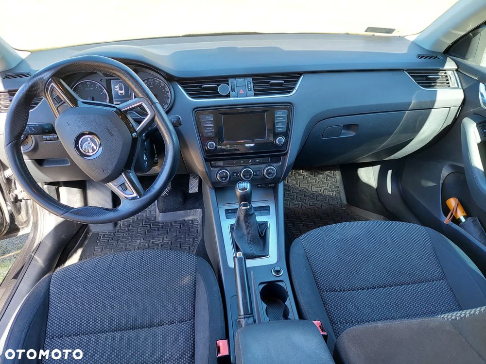 Skoda Octavia 1.4 TSI Ambition - 6
