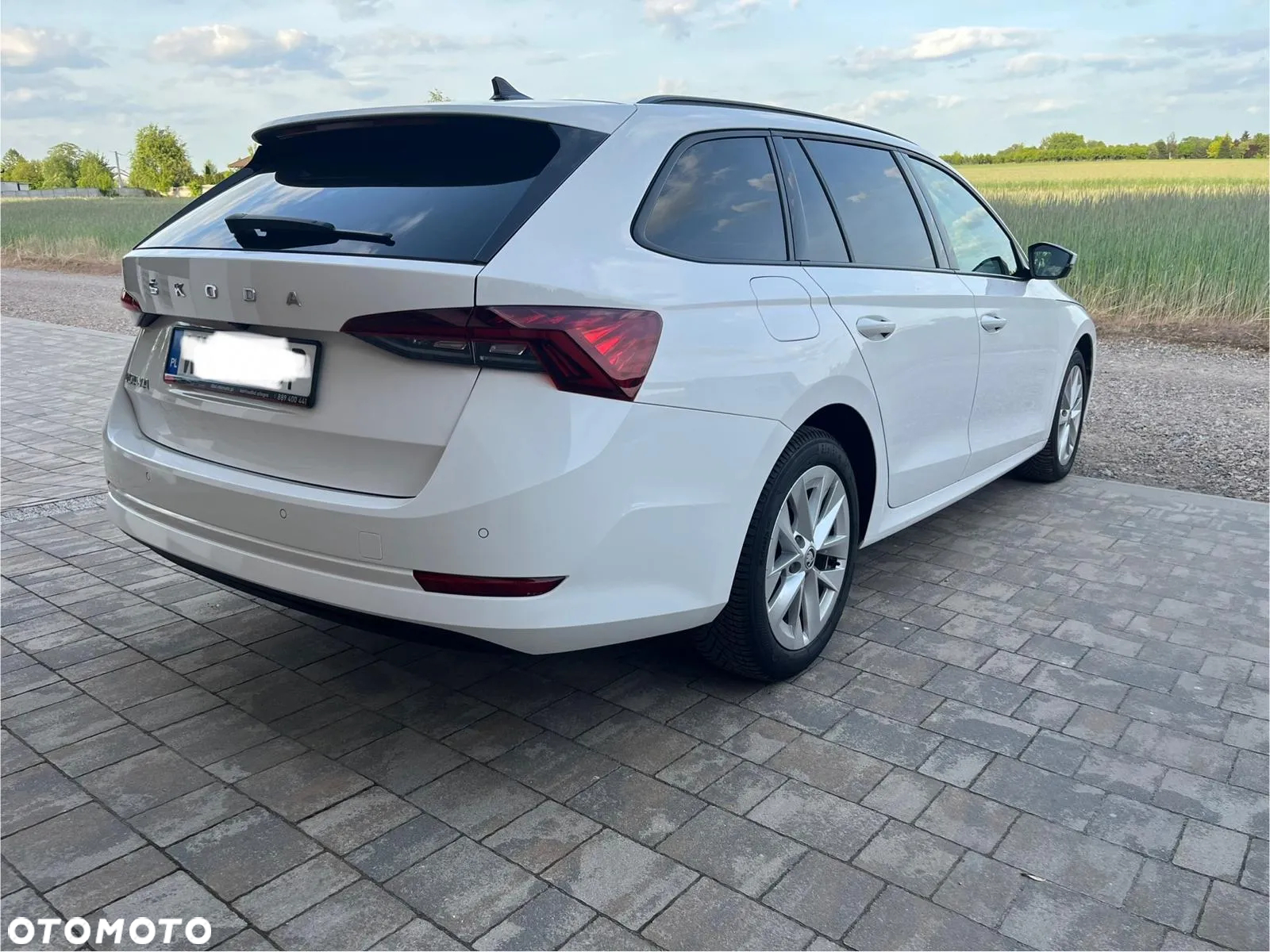 Skoda Octavia 2.0 TDI Ambition DSG - 4