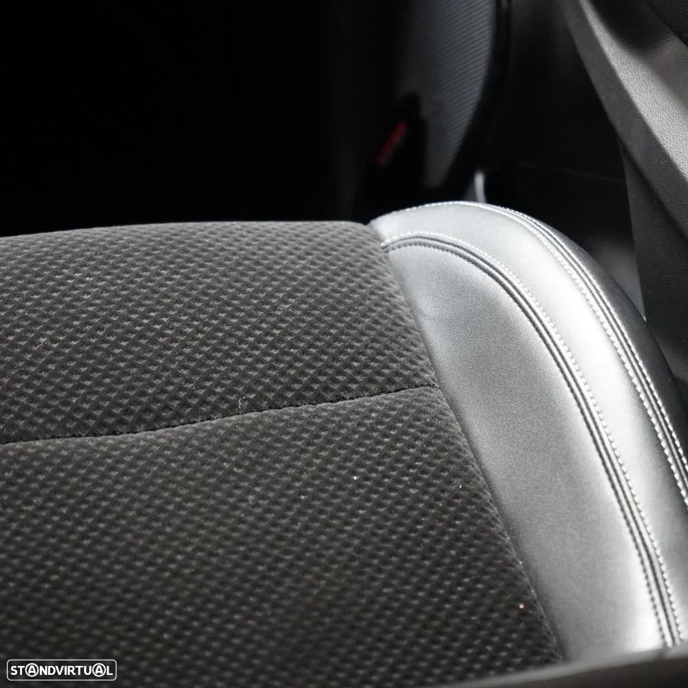 Renault Clio - 27