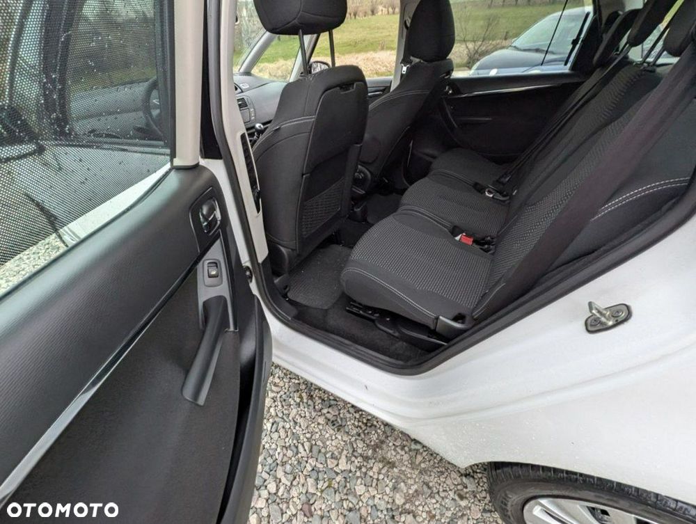 Citroën C4 Picasso - 12