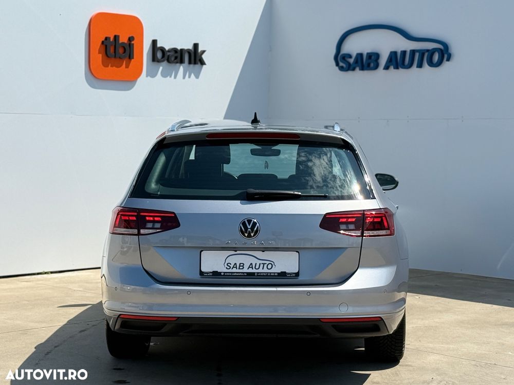 Volkswagen Passat 2.0 TDI DSG Highline - 29