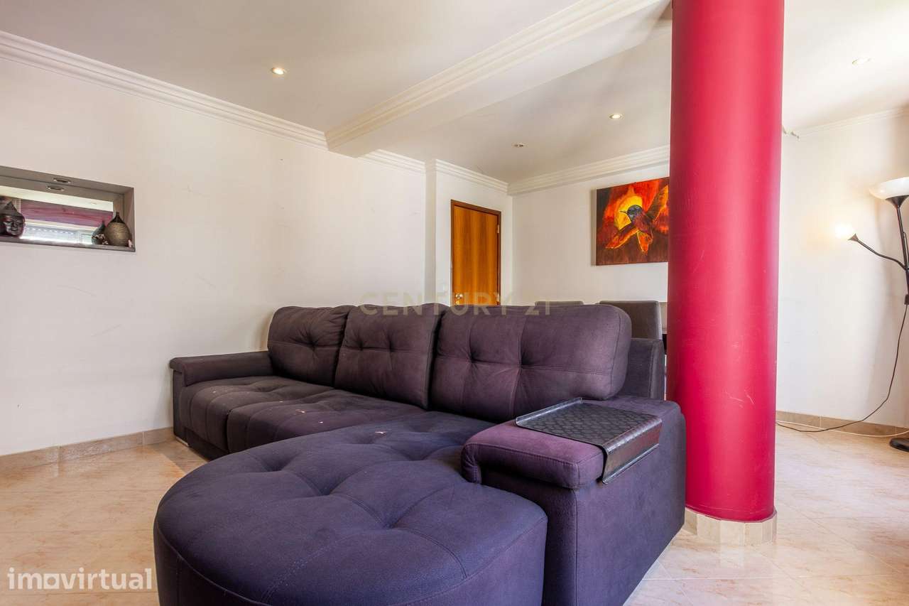 T3 Duplex com Vista Desafogada no Monte da Caparica - Grande imagem: 4/22