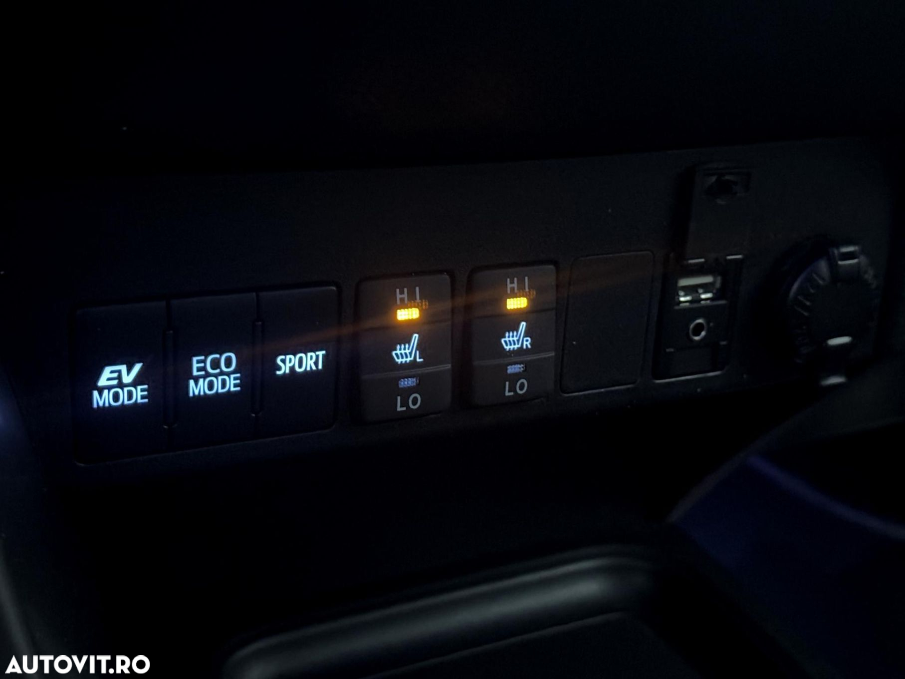 Toyota RAV4 - 15