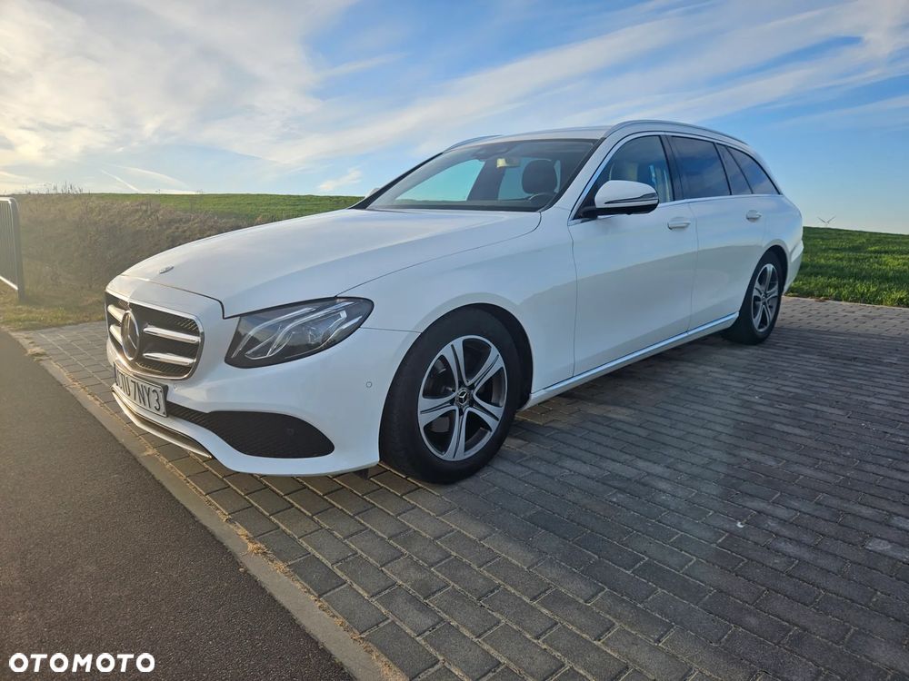 Mercedes-Benz Klasa E 200 d 9G-TRONIC Avantgarde - 3