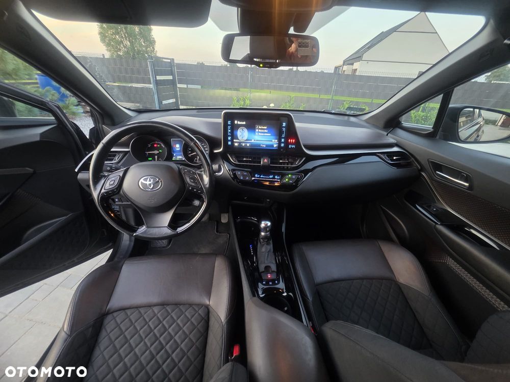 Toyota C-HR 1.8 Hybrid Prestige - 8
