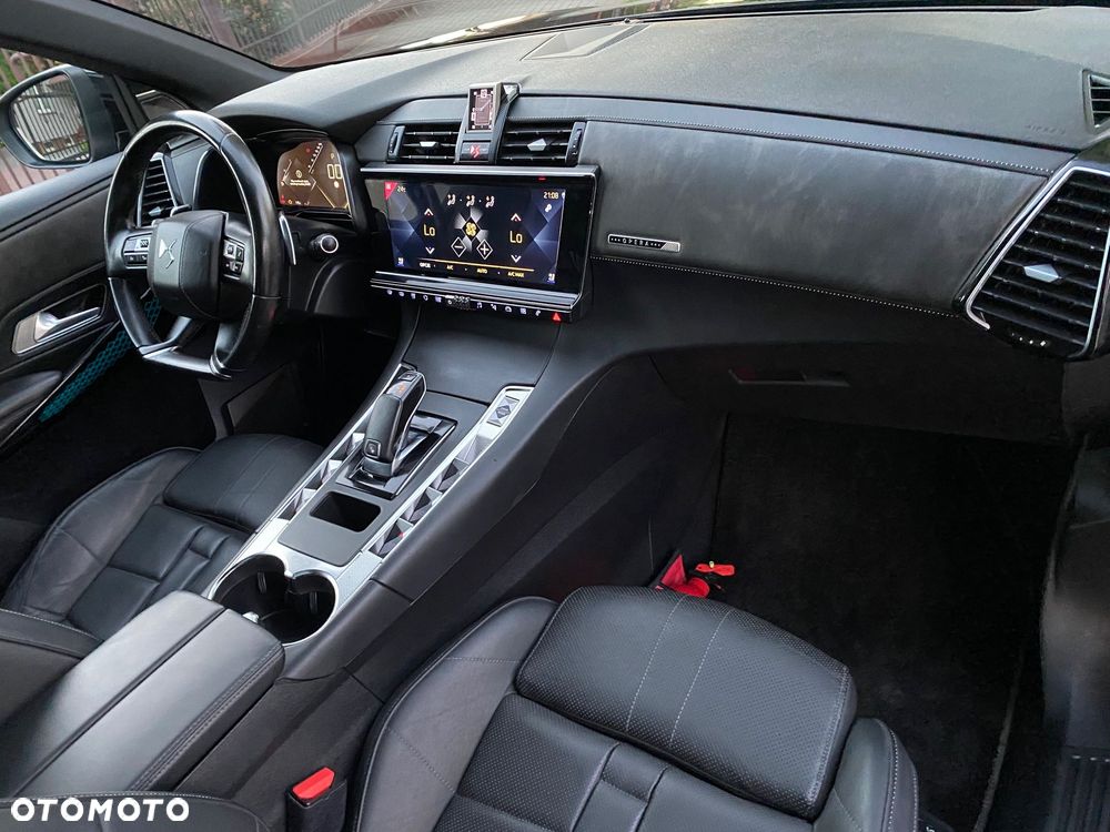 DS Automobiles DS 7 Crossback 2.0 BlueHDi Performance Line + - 18