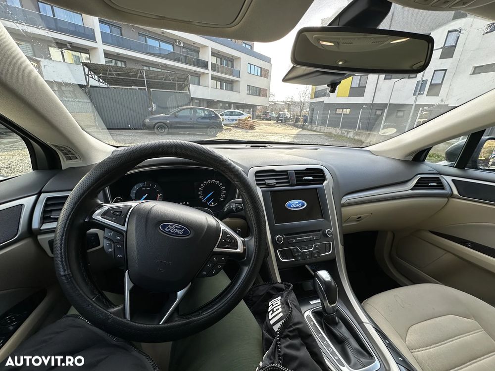 Ford Mondeo 2.0 TDCI PowerShift ST Line High - 7