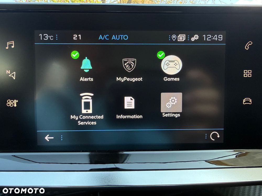Peugeot 2008 BlueHDi 110 Active Pack - 17