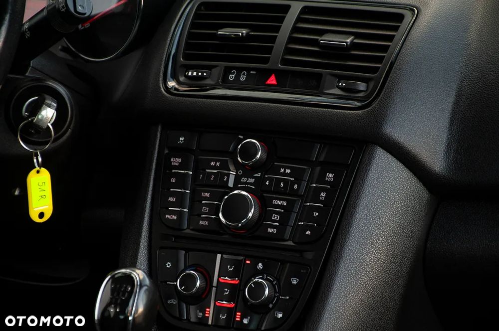 Opel Meriva 1.4 150 Jahre - 10