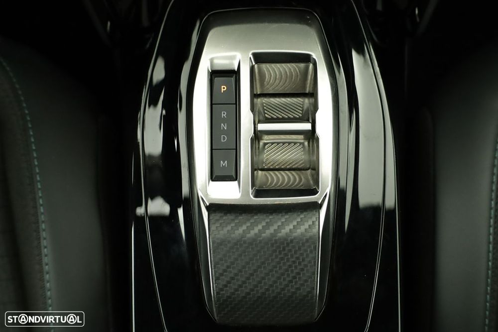 Peugeot 2008 1.2 PureTech Allure Pack EAT8 - 14