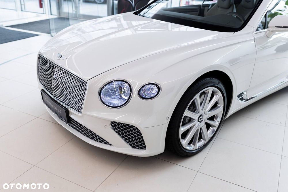 Bentley Continental GT - 14