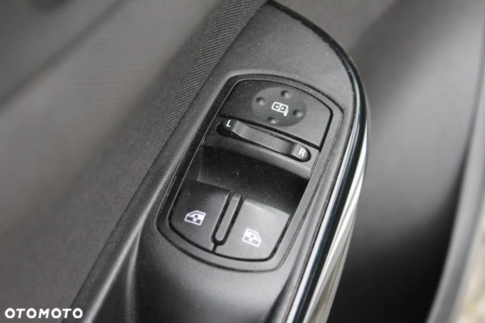 Opel Corsa 1.4 Turbo Start/Stop Active - 13