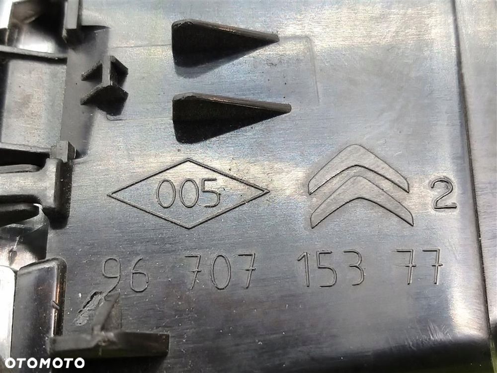 KRATKI WLOTY POWIETRZA KONSOLI Citroen DS5 2011-2015 9670715277 9670715377 - 3