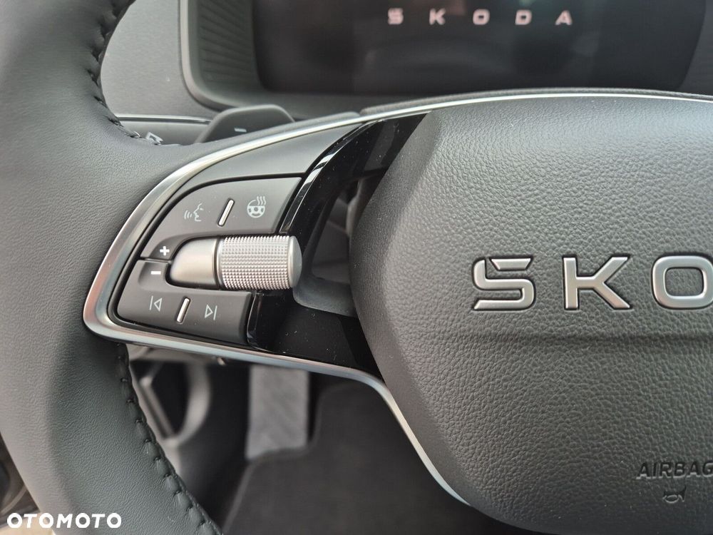 Skoda Karoq 1.5 TSI ACT Drive DSG - 37