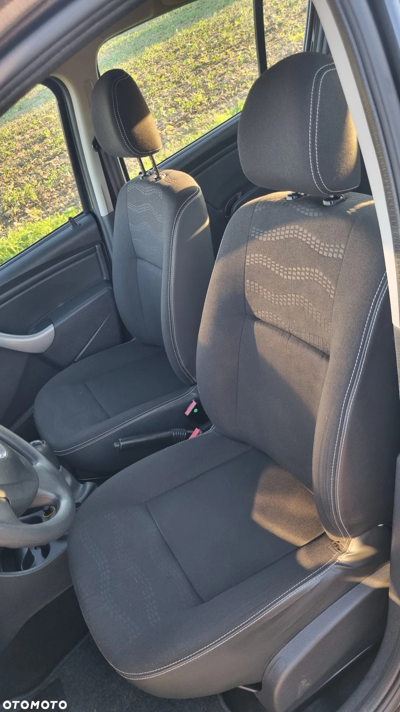 Dacia Sandero Stepway 1.6 - 10