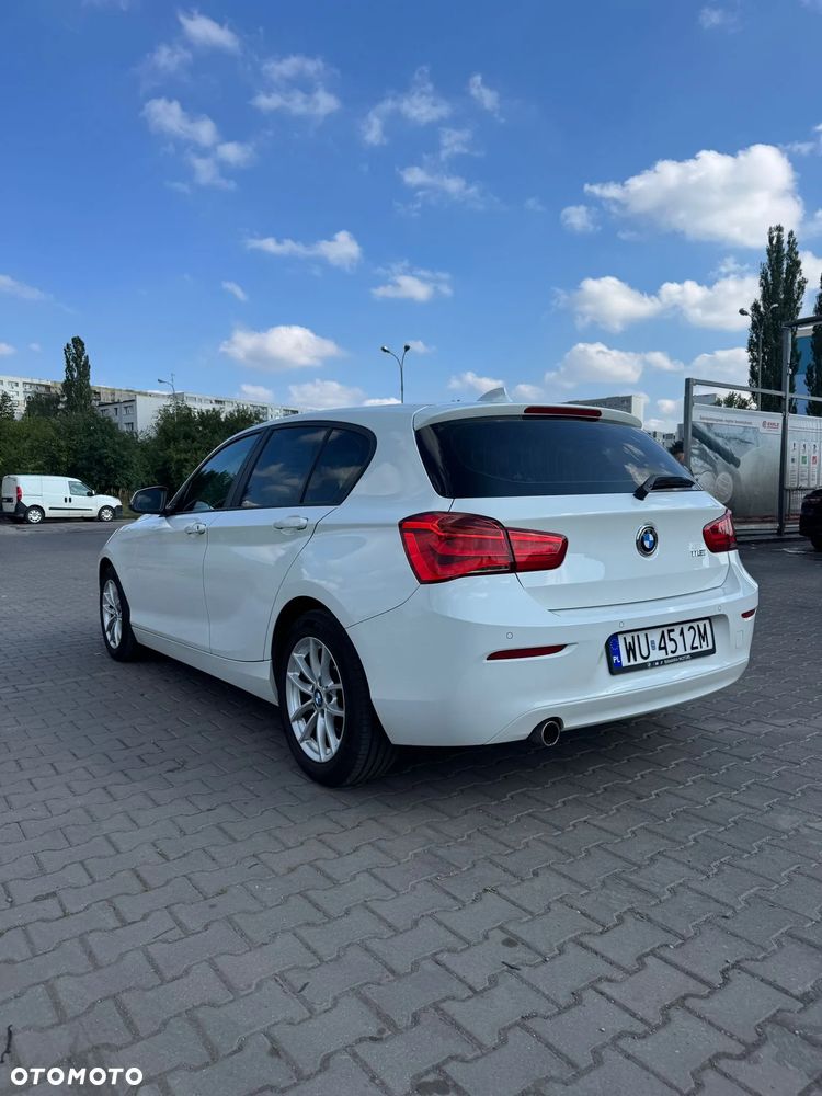 BMW Seria 1 118i - 3