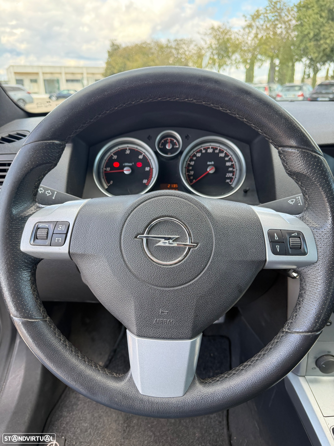 Opel Astra GTC 1.3 CDTi - 14