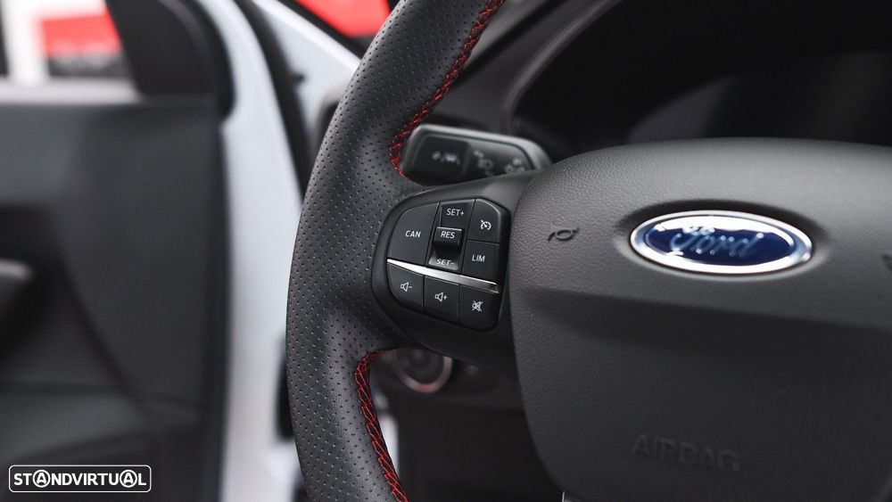 Ford Focus 1.0 EcoBoost MHEV ST-Line X Aut. - 55
