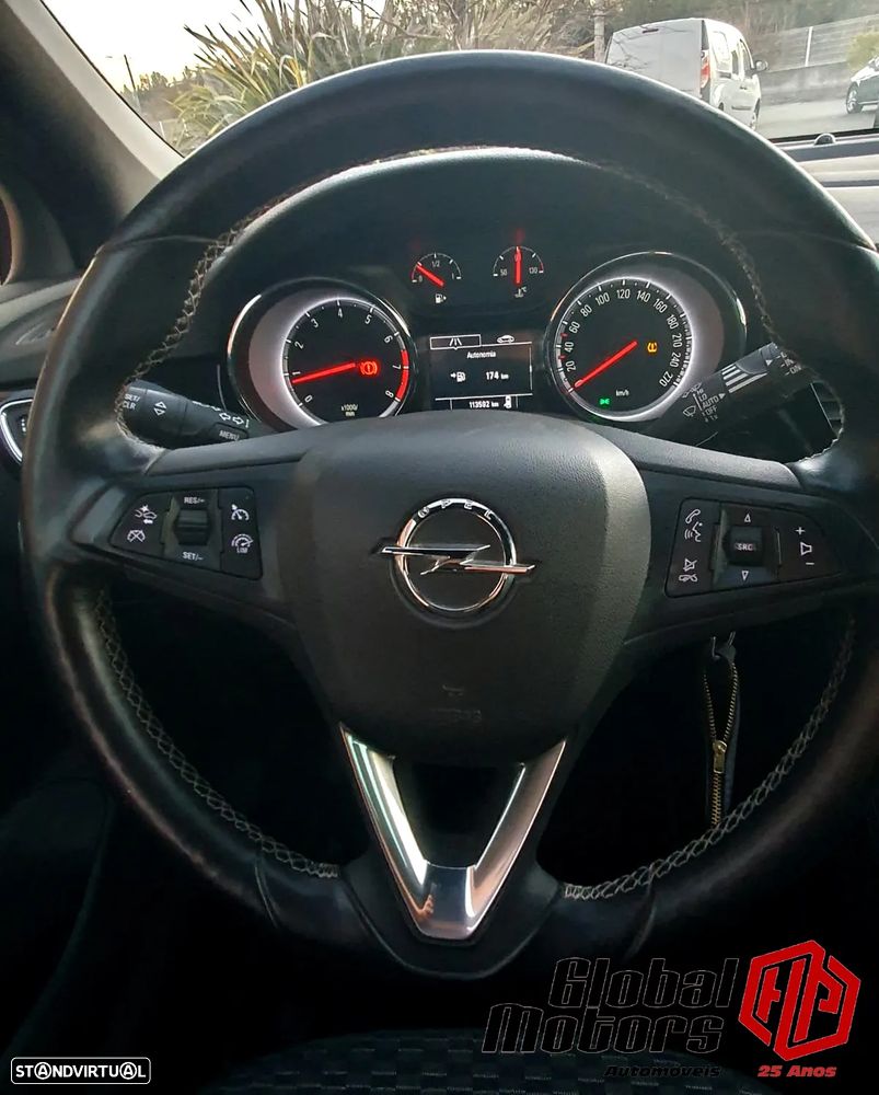 Opel Astra 1.4 T Dynamic Sport S/S - 9