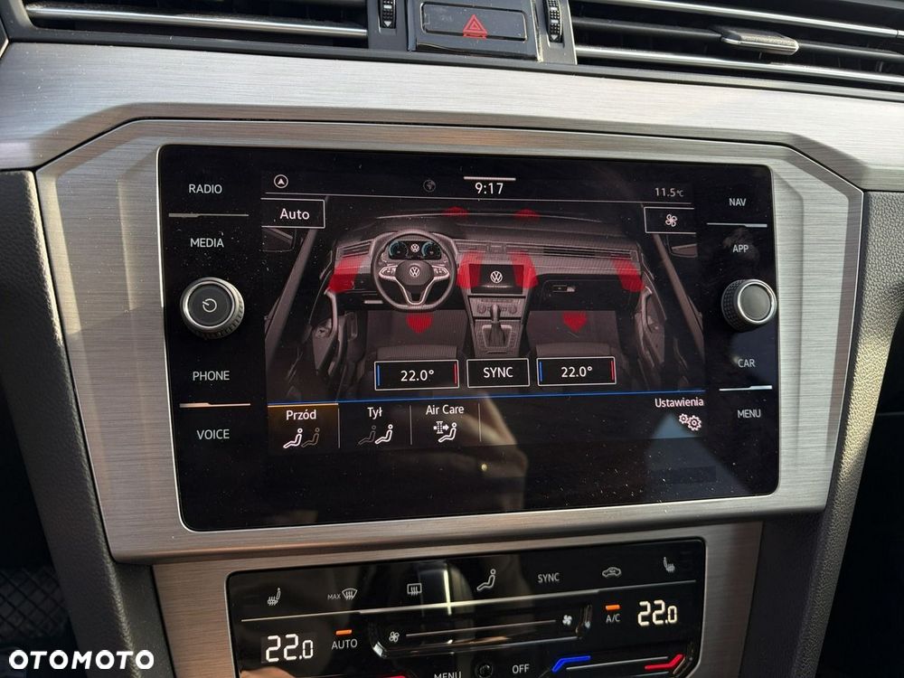 Volkswagen Passat 1.5 TSI EVO Essence DSG - 20
