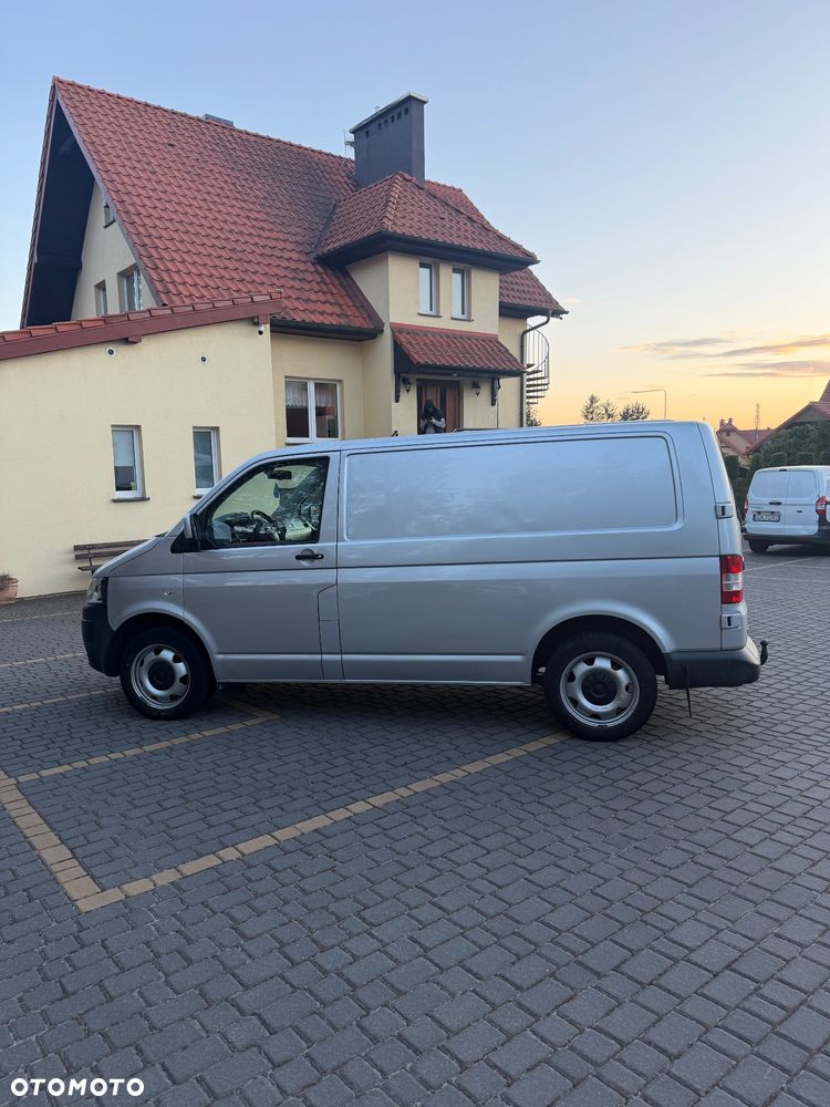 Volkswagen Transporter - 5