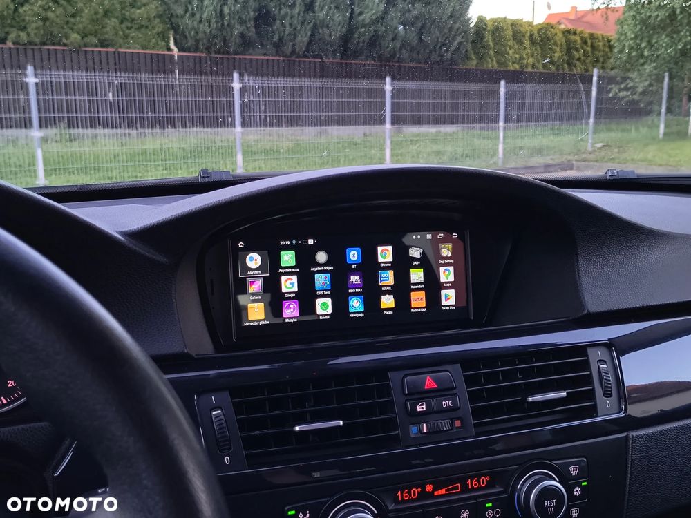 BMW Seria 3 320d - 10