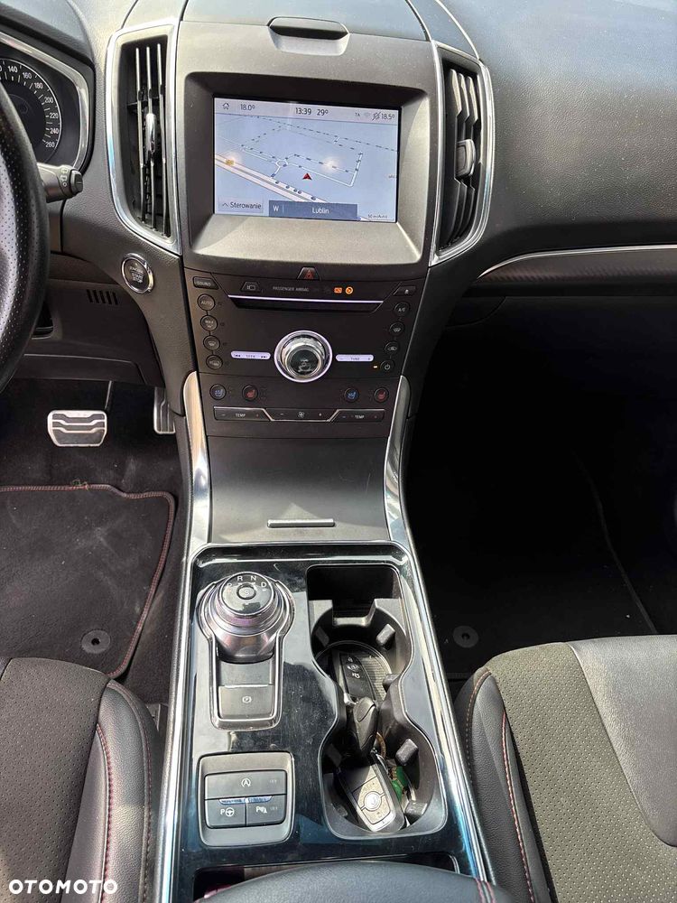 Ford Edge 2.0 EcoBlue Bi-Turbo 4x4 ST-LINE - 12