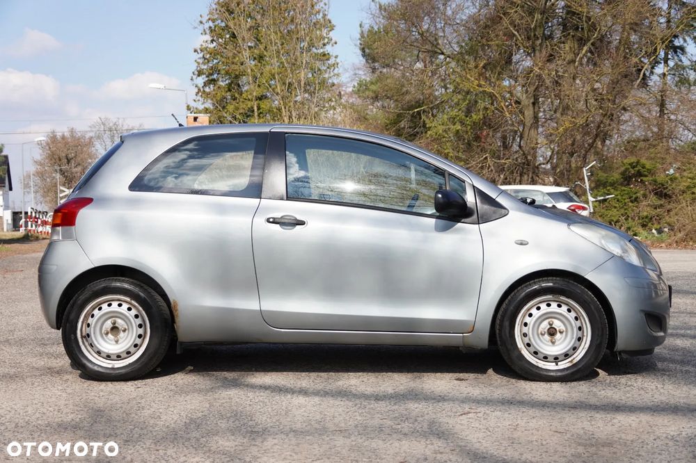 Toyota Yaris 1.33 Luna - 7