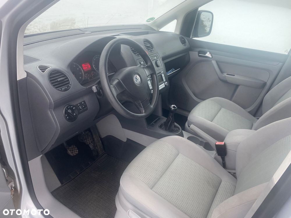 Volkswagen Caddy 1.6 Life (7-Si.) - 9
