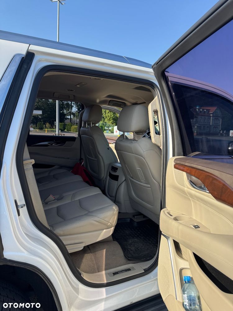 Cadillac Escalade 6.2 V8 Elegance - 9