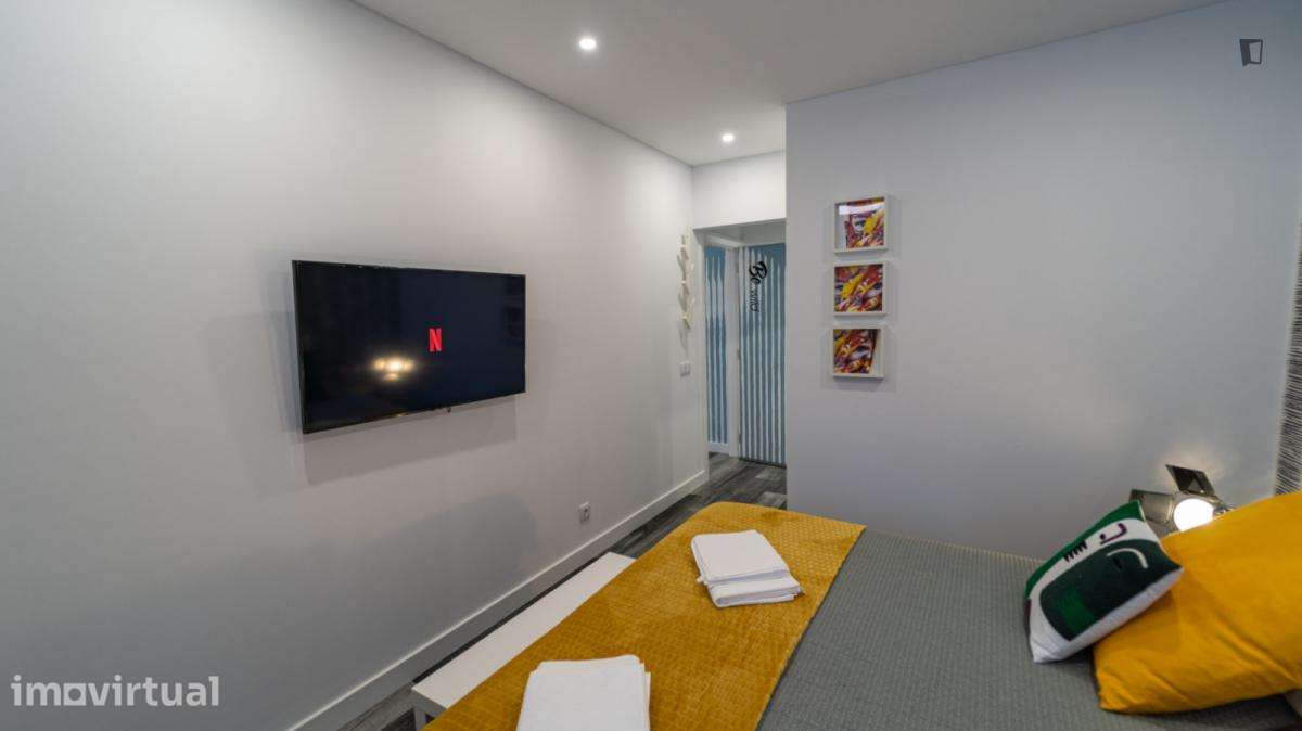 Quarto - localizado em Faro - Grande imagem: 2/30