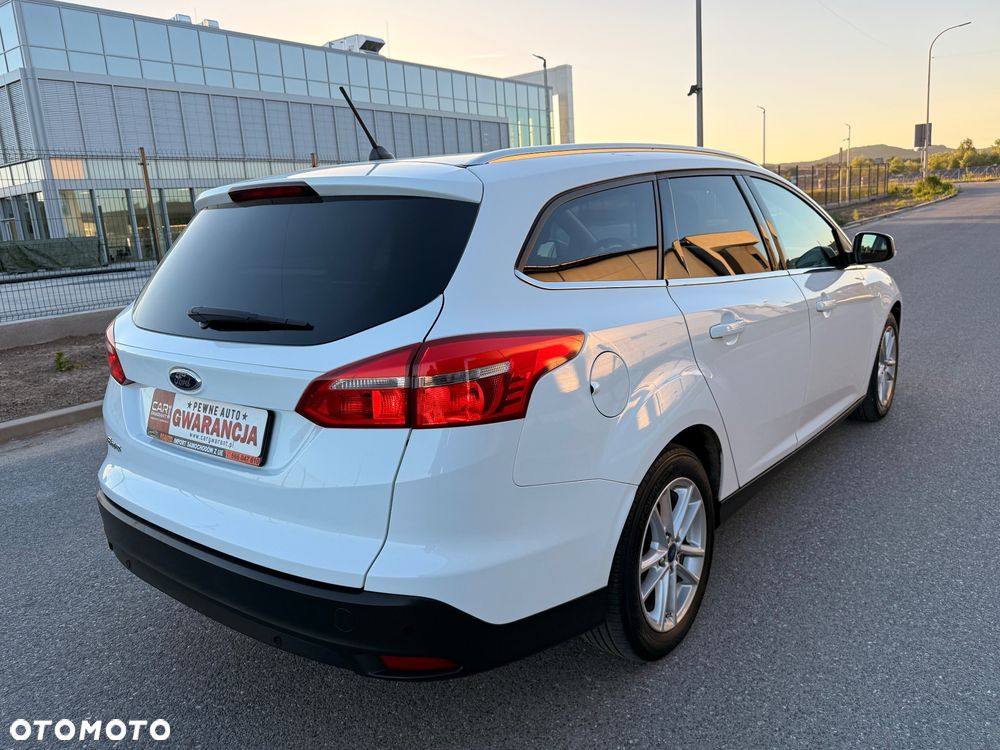 Ford Focus 1.6 Titanium - 8
