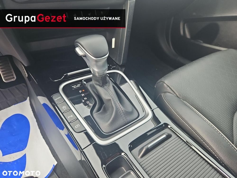 Kia XCeed - 15