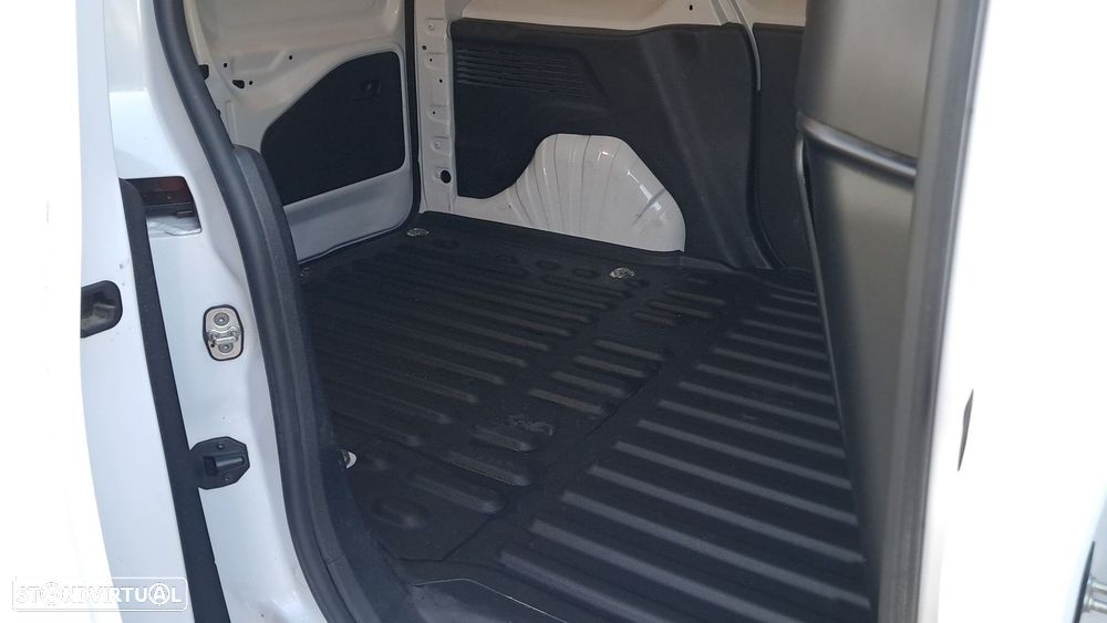 Peugeot Partner 1.5 BlueHDi Premium Standard - 28