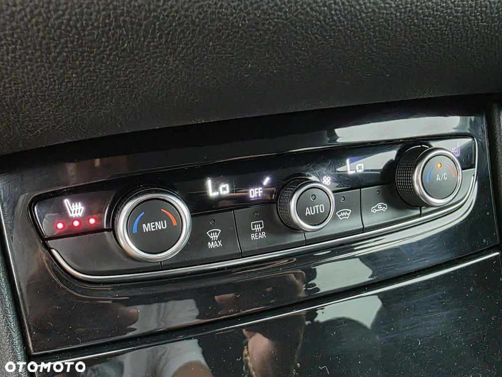 Opel Grandland X - 15
