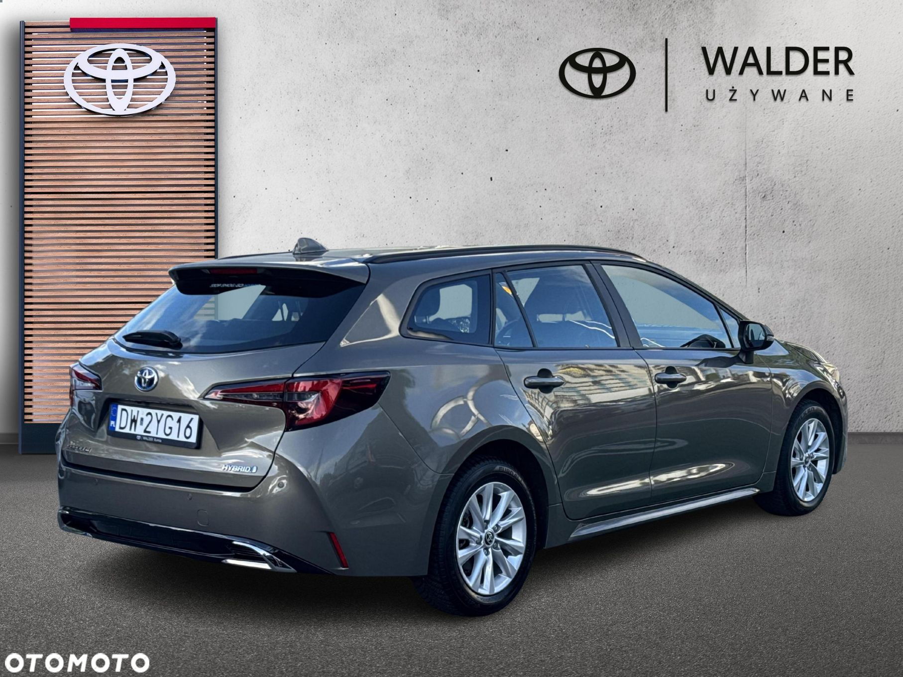 Toyota Corolla 1.8 Hybrid Comfort - 4
