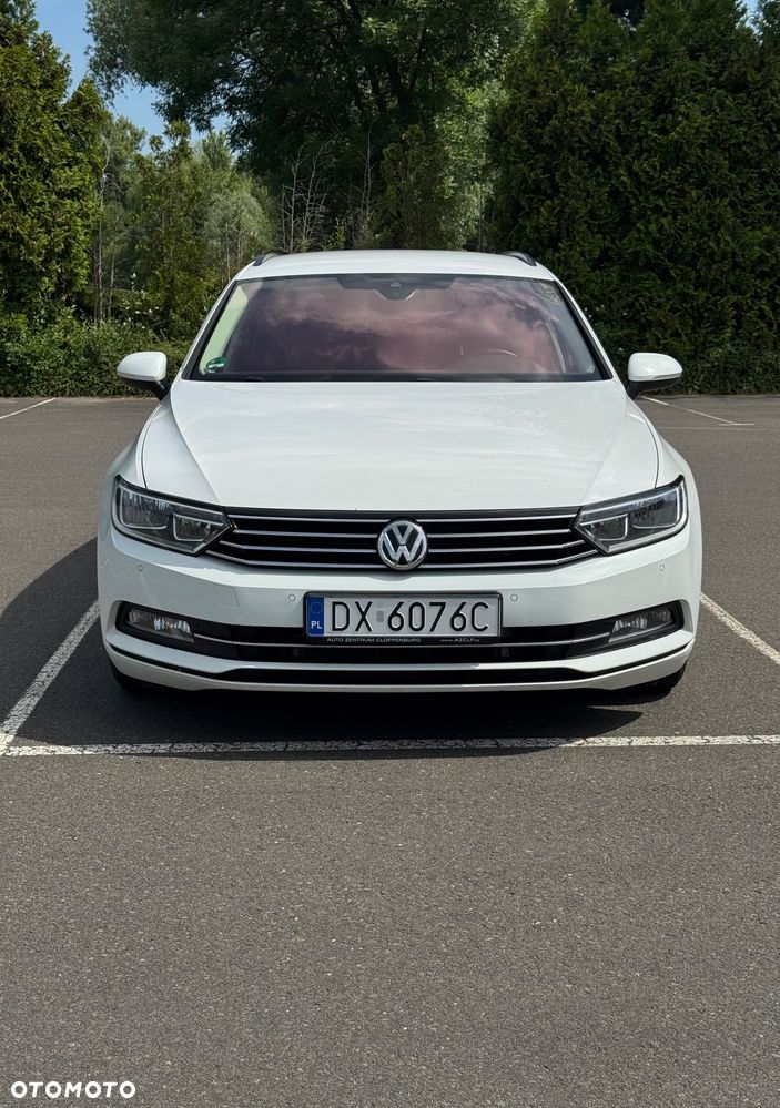 Volkswagen Passat 2.0 TDI SCR Comfortline - 34