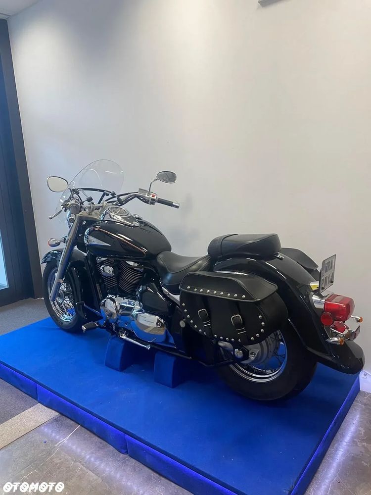 Suzuki VL 800 Volusia - 3