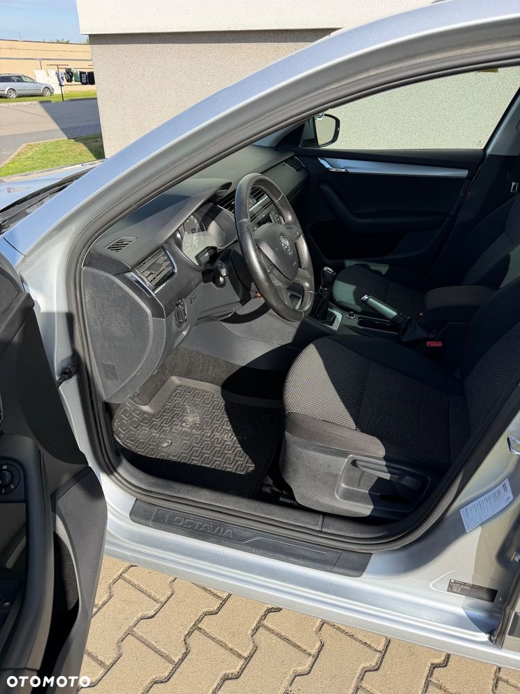 Skoda Octavia 2013 photo 4