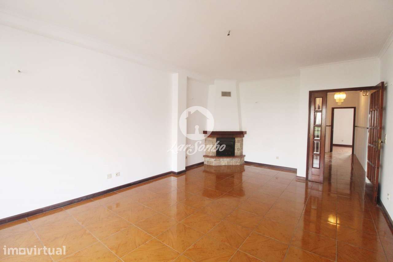 Apartamento T2 em Venda Nova  Rio Tinto com garagem box de 35m2 - Grande imagem: 3/23