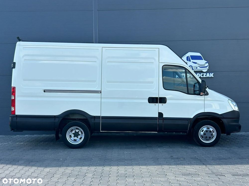 Iveco Daily 50C15 35C15 3.0 HPI L3H2 Średniak **KLIMA**Hak 3,5t.**NA BLIŹNIAKACH**Sprowadzony**2013R** - 6