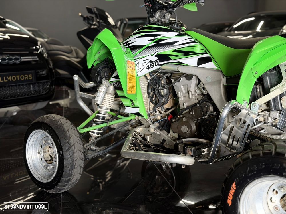 Kawasaki KFX R - 15