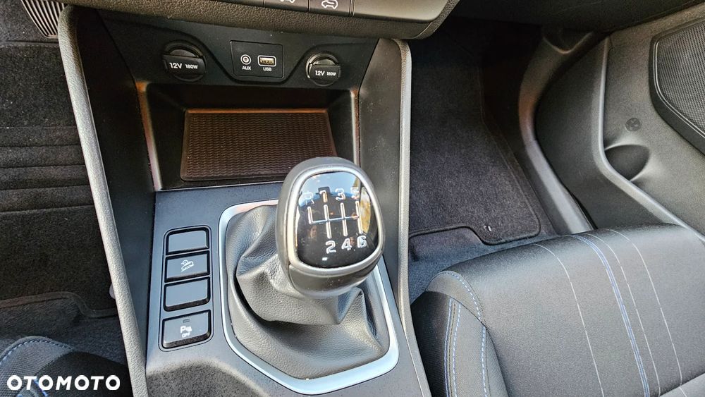 Hyundai Tucson 1.6 Turbo 2WD Navi - 13