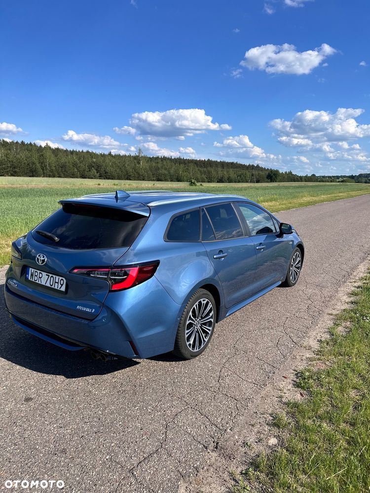 Toyota Corolla - 4
