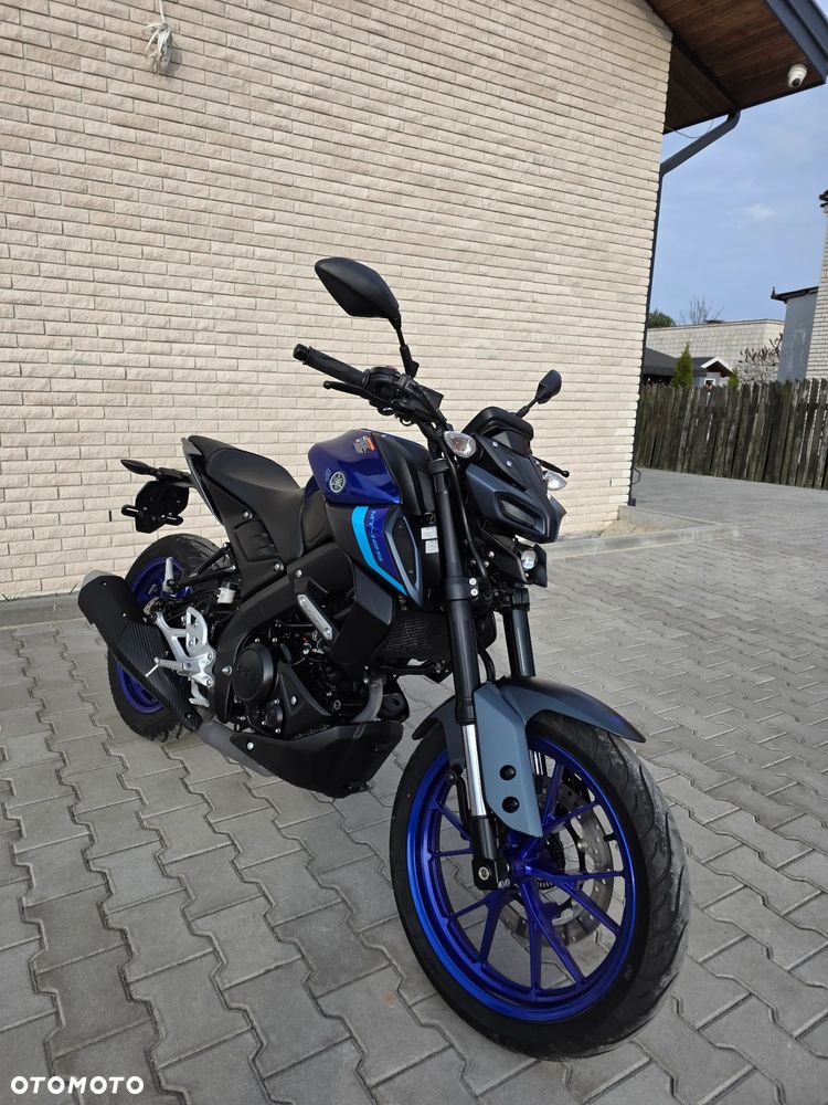 Yamaha MT - 19