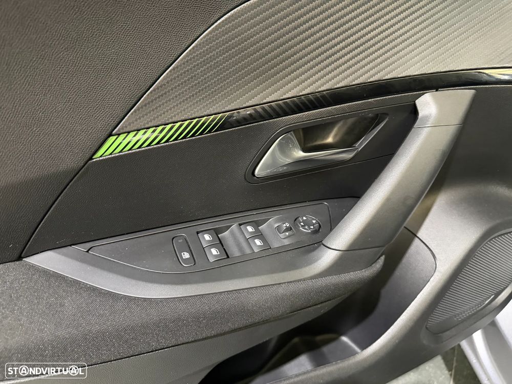 Peugeot 2008 1.2 PureTech Active - 10