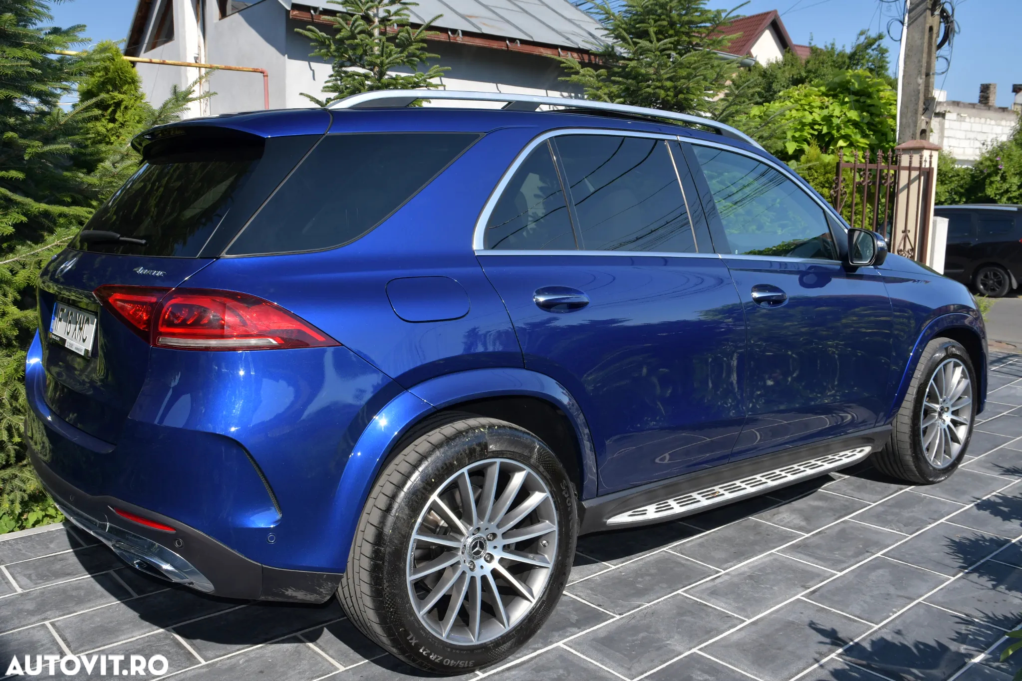 Mercedes-Benz GLE 350 d 4MATIC - 2