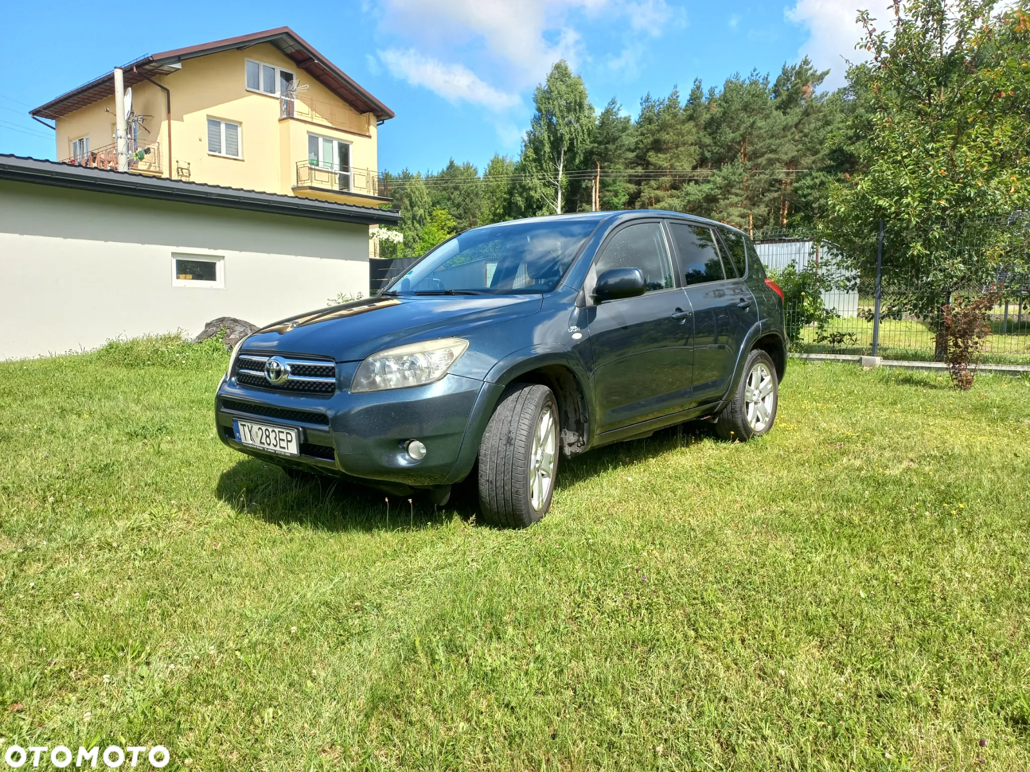 Toyota RAV4 - 2