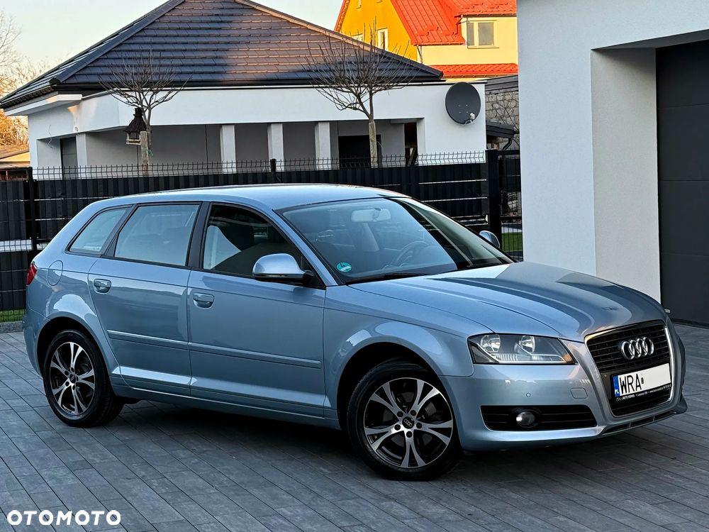 Audi A3 Sportback 1.6 Attraction - 14