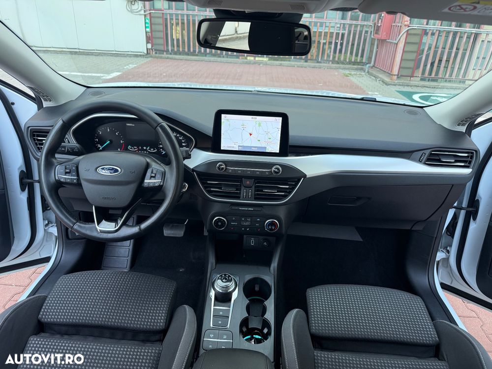 Ford Focus 1.5 EcoBlue Start-Stopp-System Aut. ACTIVE DESIGN - 12